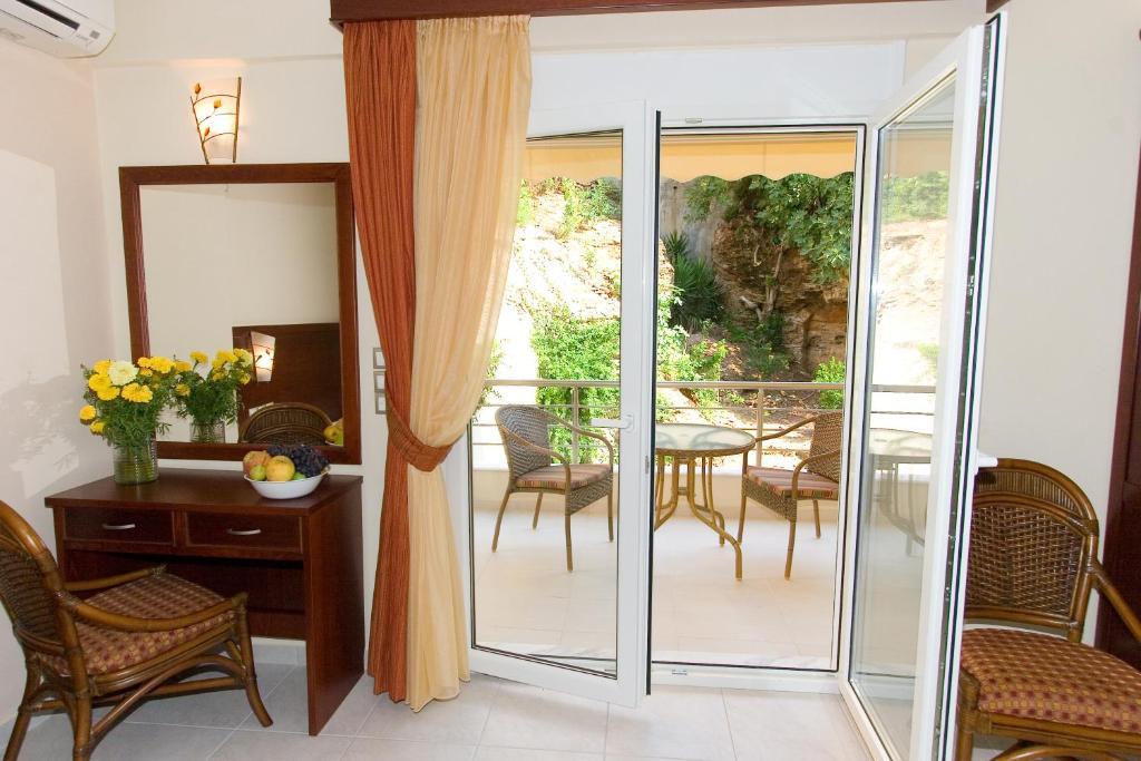 Hotel Viana Loutra Edipsou  Room photo